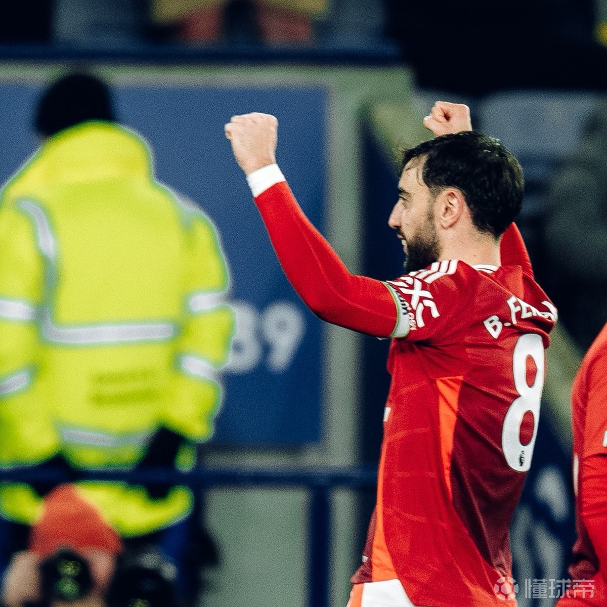 曼联中场传射助攻,英超劲旅稳坐前列 曼联中场传射助攻,英超劲旅稳坐前列