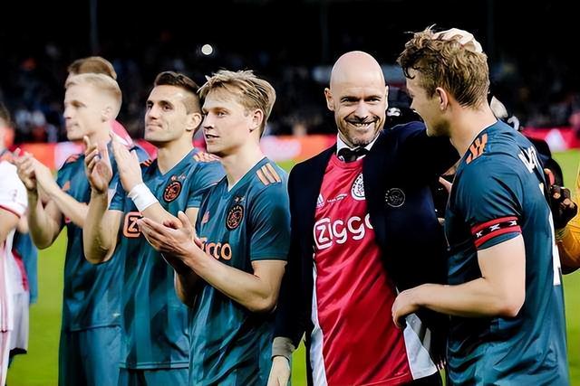 阿贾克斯击败拜仁慕尼黑,晋级欧冠半决赛 阿贾克斯击败拜仁慕尼黑,晋级欧冠半决赛