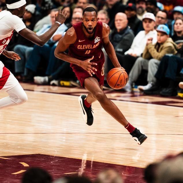 爱游戏入口-包含猛龙前锋状态神勇，率队夺得胜利的词条