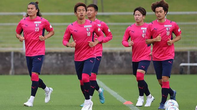 爱游戏官方-大阪与广岛战成平局，晋级命运悬而未决