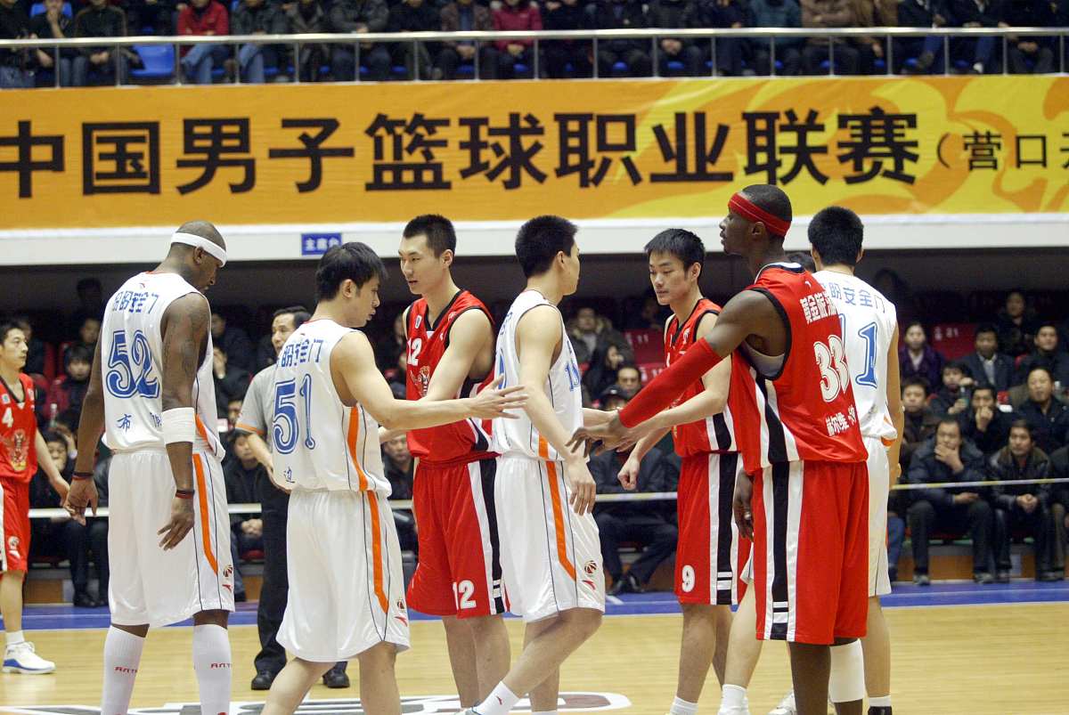 关于替补球员突出表现,球队凭借团队合作连胜的信息 关于替补球员突出表现,球队凭借团队合作连胜的信息