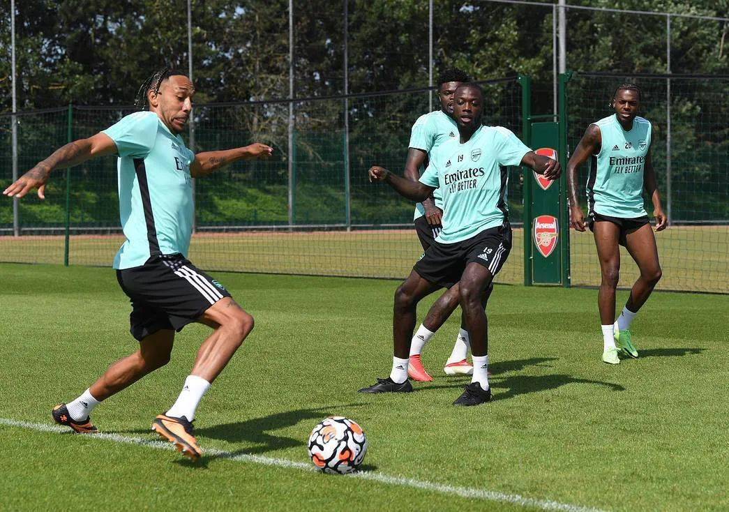 爱游戏入口-球队备战期望冠军，雄心壮志备战