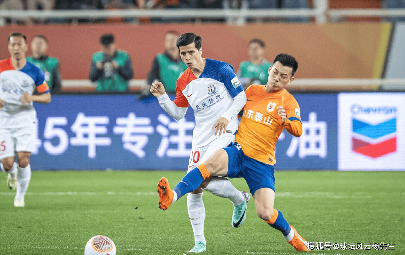 包含上海主场成功防守,力保胜利领跑积分榜!的词条 包含上海主场成功防守,力保胜利领跑积分榜!的词条