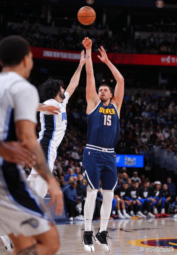 爱游戏入口-掘金队领先优势明显，取得胜利