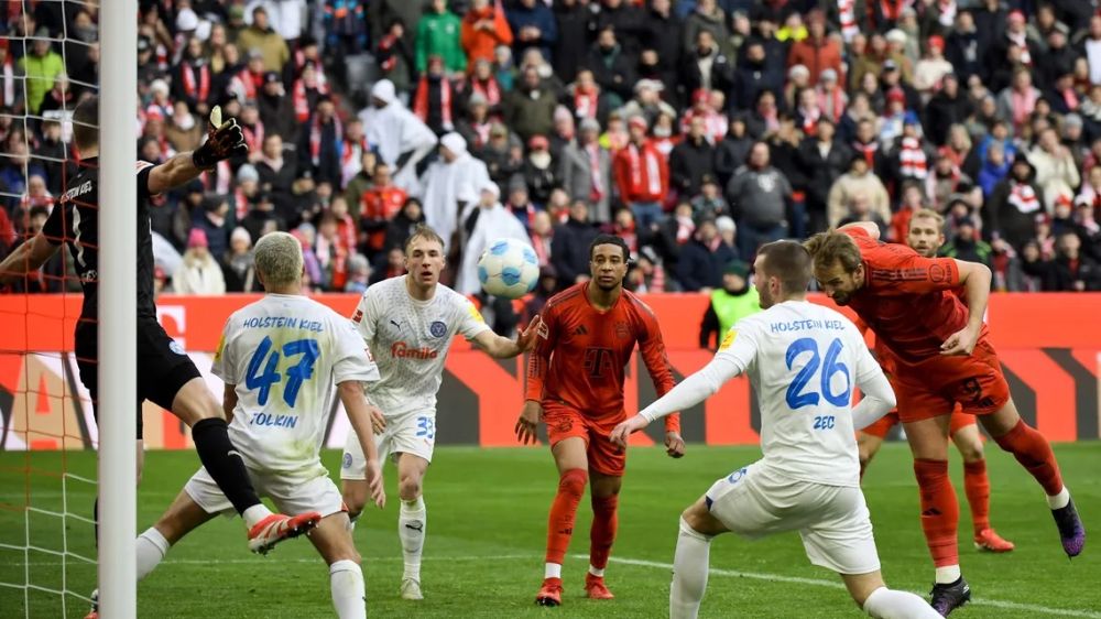 包含拜仁客场告捷,欧洲争霸路依旧坎坷的词条 包含拜仁客场告捷,欧洲争霸路依旧坎坷的词条