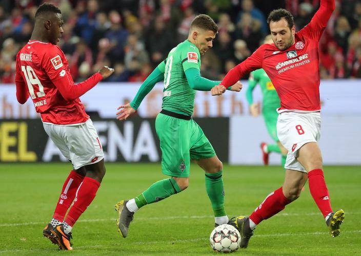 关于战狼客场不敌慕尼黑，德甲升班之路蜿蜒曲折的信息