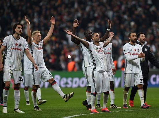 爱游戏在线-斯坦联在欧杯赛中迎战强劲对手，获得胜利