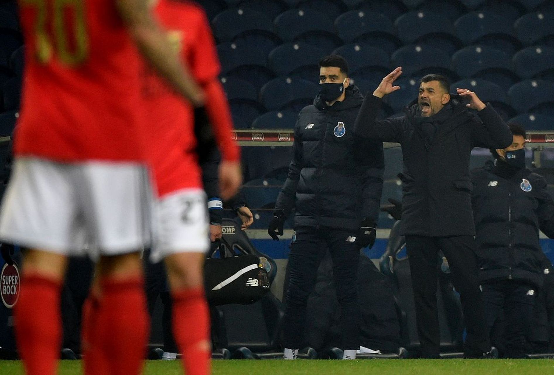 关于里尔主场胜负,结束连败势头的信息 关于里尔主场胜负,结束连败势头的信息