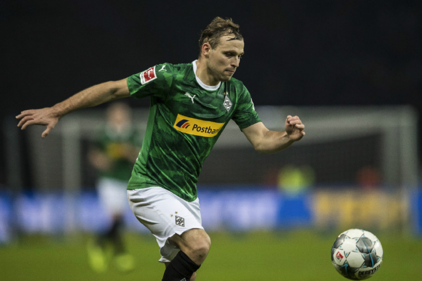 爱游戏官方-关于门兴格拉德巴赫冷静稳定，取得连胜的信息