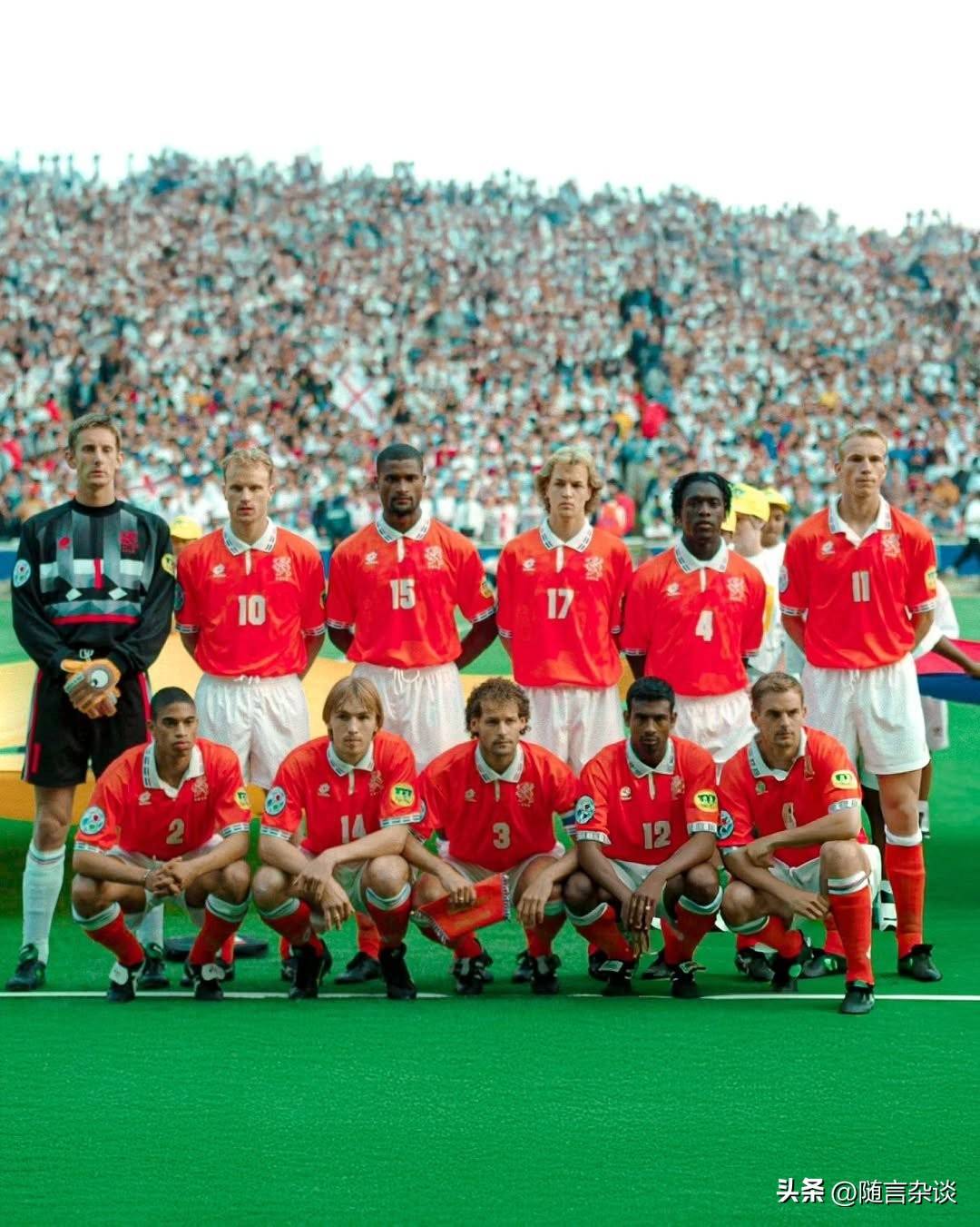 荷兰足球队轻取胜利,令人瞩目 荷兰足球队轻取胜利,令人瞩目