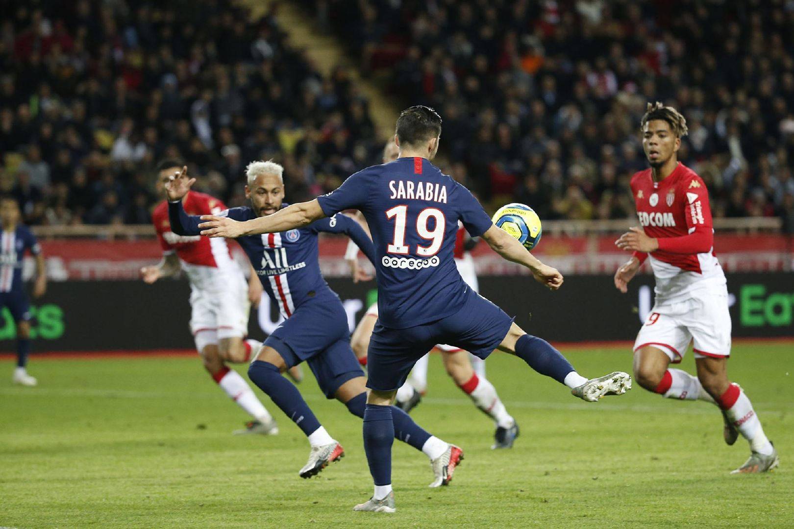 巴黎圣日耳曼战胜对手,法甲冠军形势明朗 巴黎圣日耳曼战胜对手,法甲冠军形势明朗