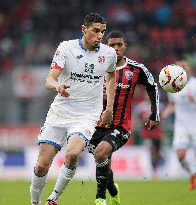 爱游戏APP-柏林赫塔克鲁斯击败美因茨：取得胜利的简单介绍