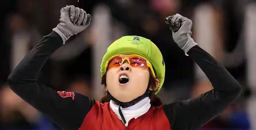 爱游戏官方-美国短道速滑队夺冠引发争议