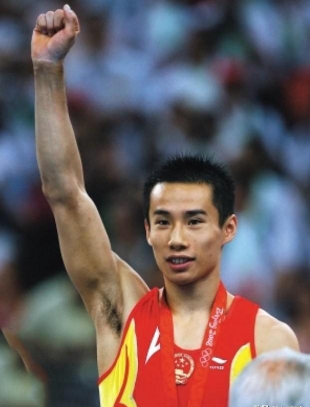 鞍马冠军实现三连冠，驰骋赛场