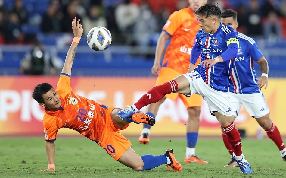 爱游戏体育-澳大利亚球队在亚冠赛场逆袭成功，晋级下一轮