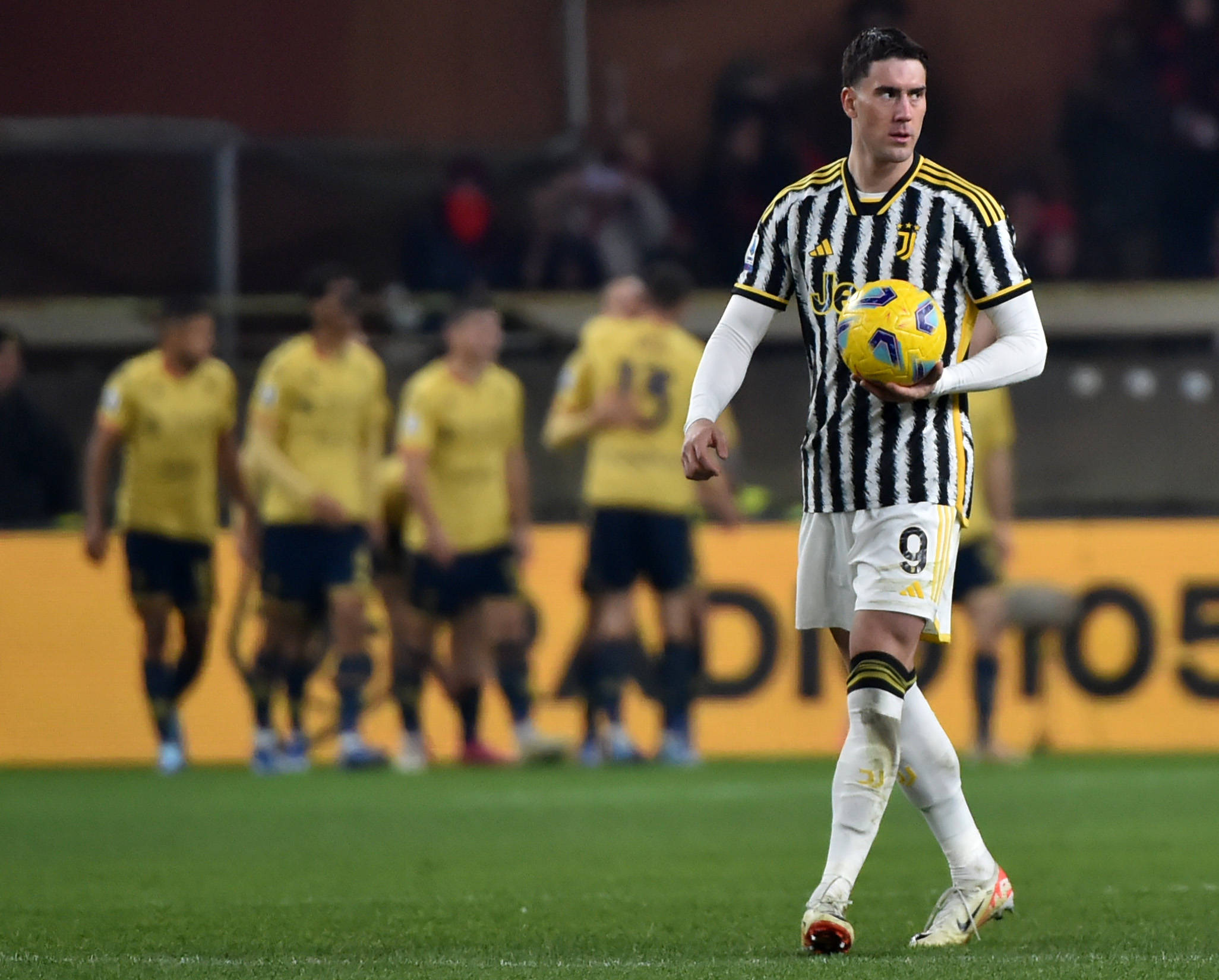 尤文图斯豪取三分,势如破竹的表现 尤文图斯豪取三分,势如破竹的表现