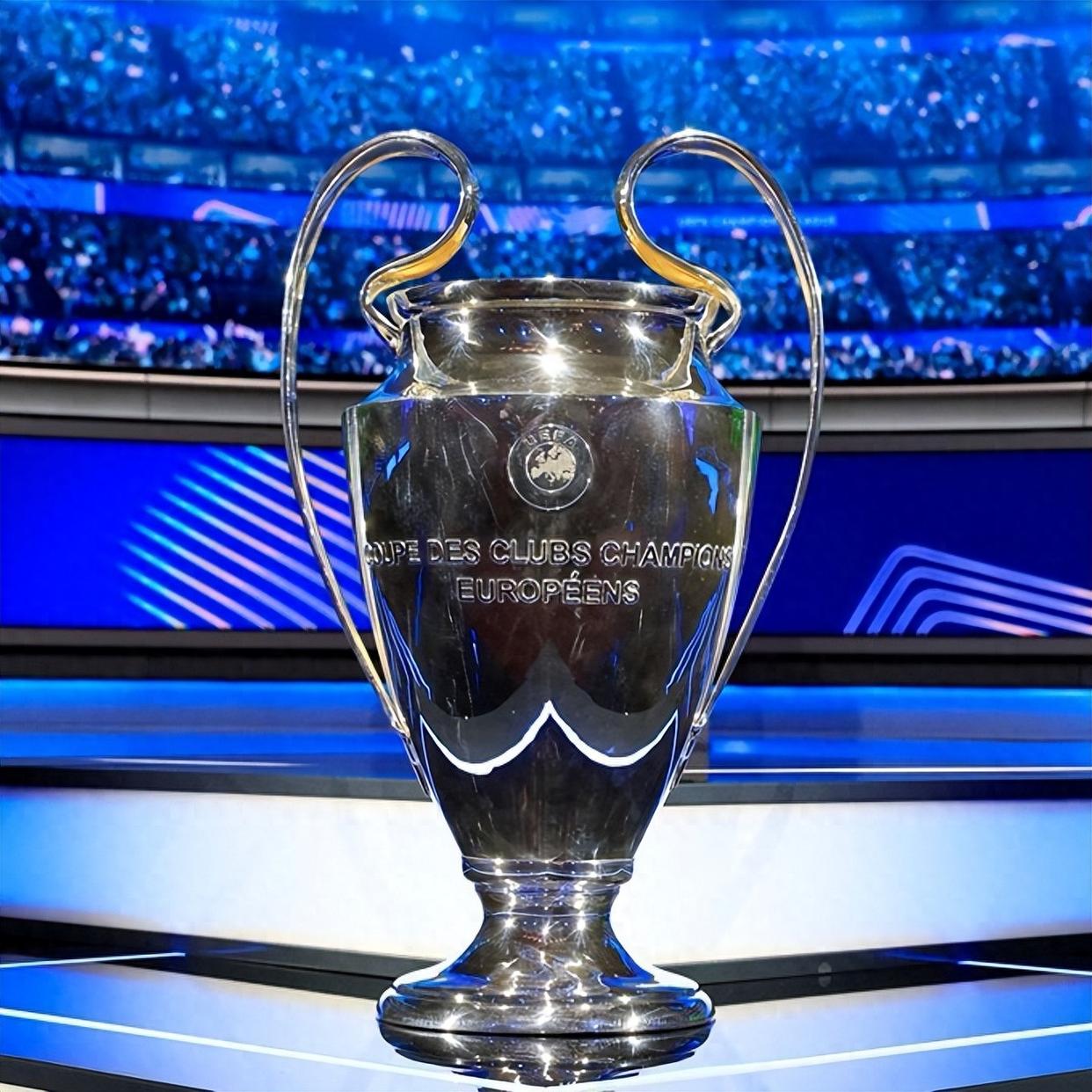 爱游戏下载-欧洲顶级联赛集团赛战罢，分组抽签即将揭晓