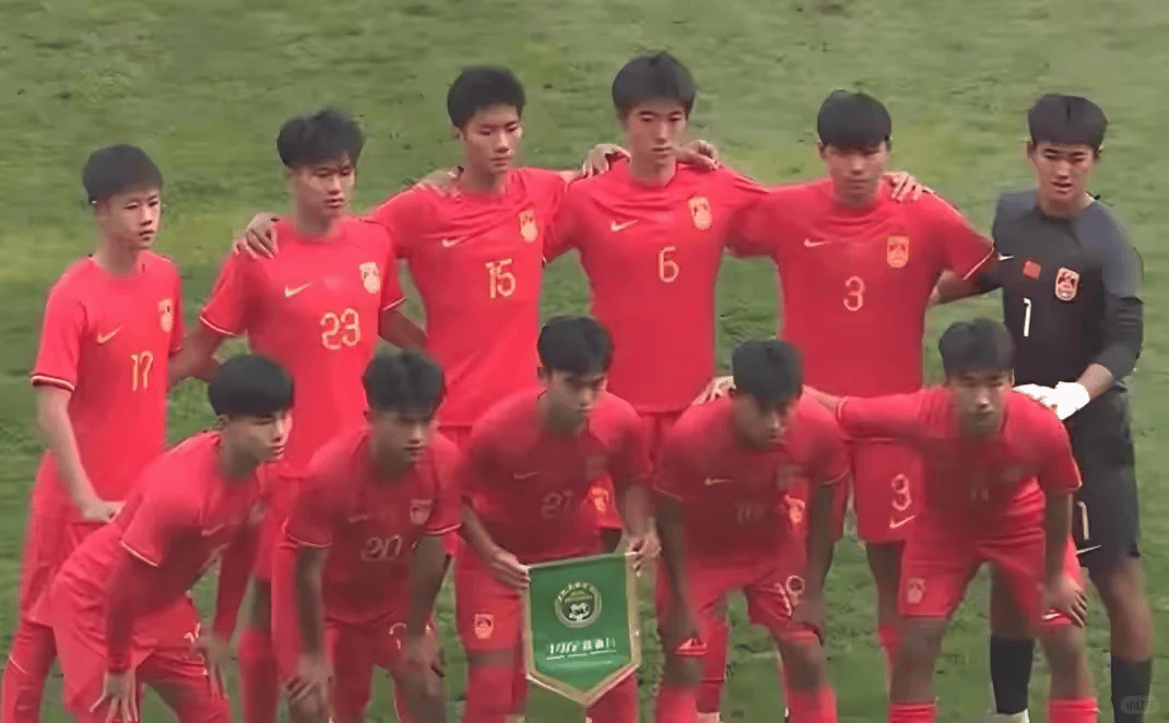 阿赫利战至最后一刻,成功战胜对手 阿赫利战至最后一刻,成功战胜对手