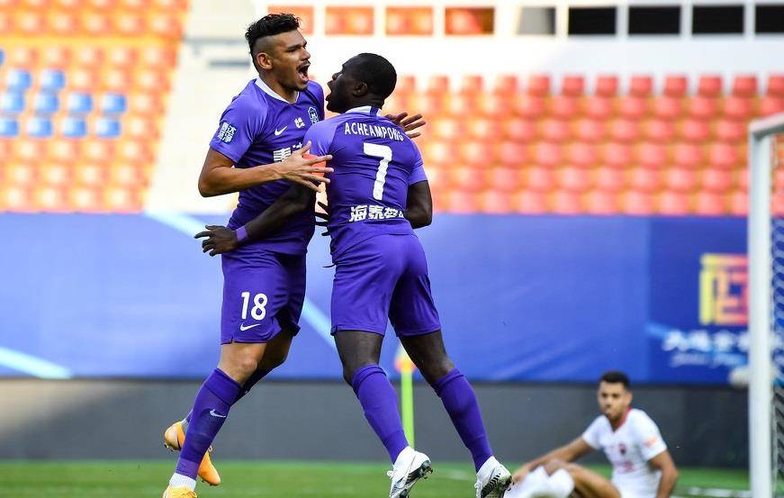 爱游戏在线-天津泰达迎来与深圳佳兆业的对决