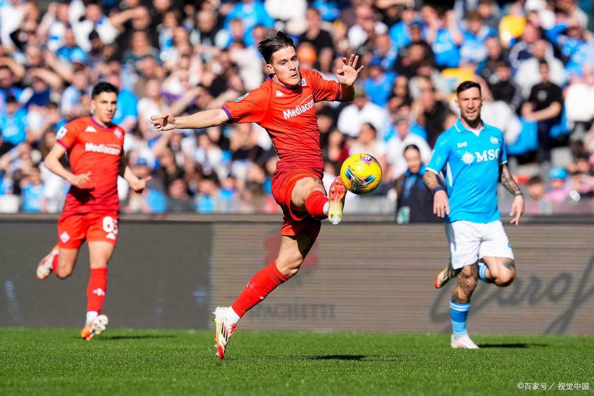 欧预赛精彩对决,球星风采尽显 欧预赛精彩对决,球星风采尽显