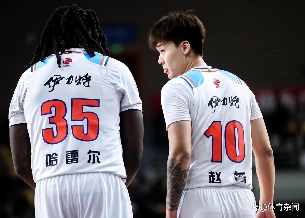 爱游戏-浙江男篮全队联手，力克对手取得胜利