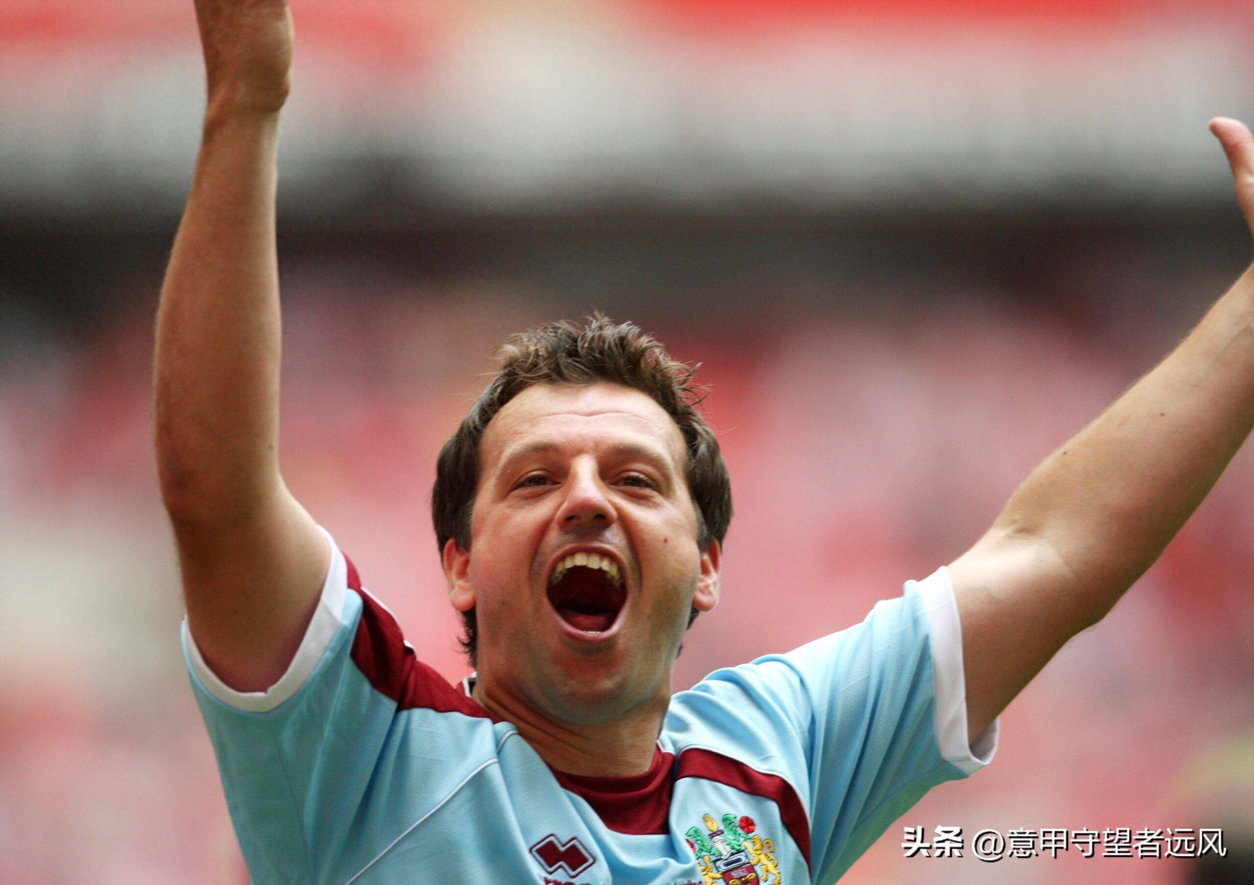 包含普雷斯顿主场不敌对手,保级形势更为严峻的词条 包含普雷斯顿主场不敌对手,保级形势更为严峻的词条