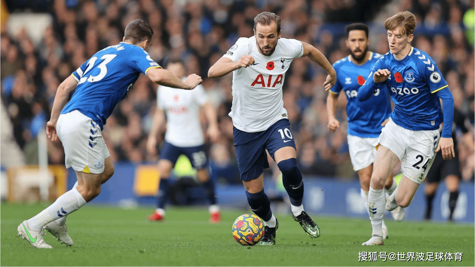 包含纽卡斯尔联在英超中表现抢眼，成为黑马之一的词条