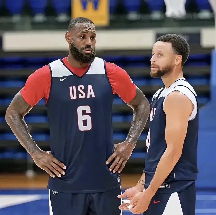 爱游戏官网-手感火热！球员疯狂得分助队取胜