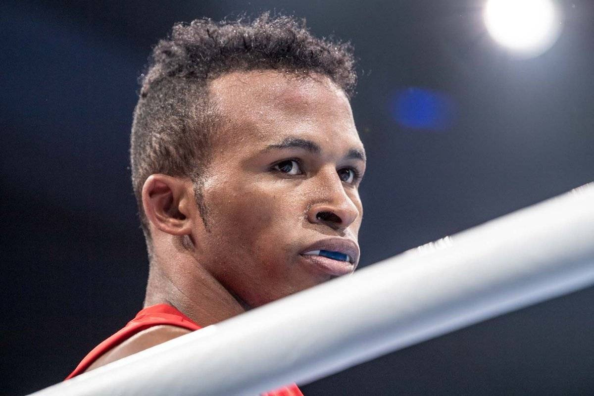 墨西哥拳击选手勇夺金牌,震撼世界 墨西哥拳击选手勇夺金牌,震撼世界