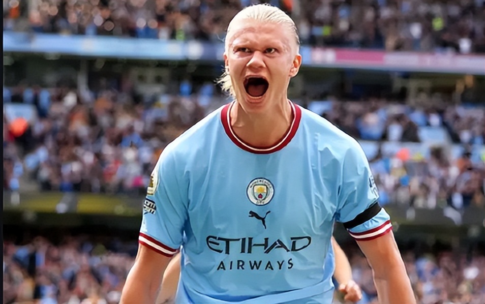 爱游戏下载-包含刘易斯·迪亚斯入选最佳阵容，荣登赛场满堂彩的词条