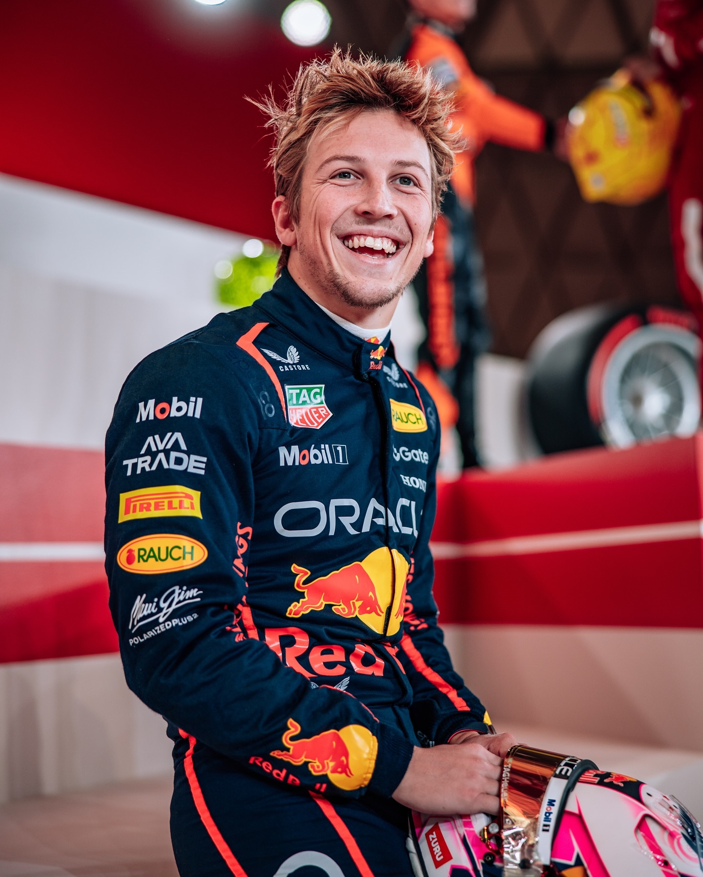 爱游戏tv-法拉利横扫红牛二队，皮亚斯特里关键制胜的简单介绍