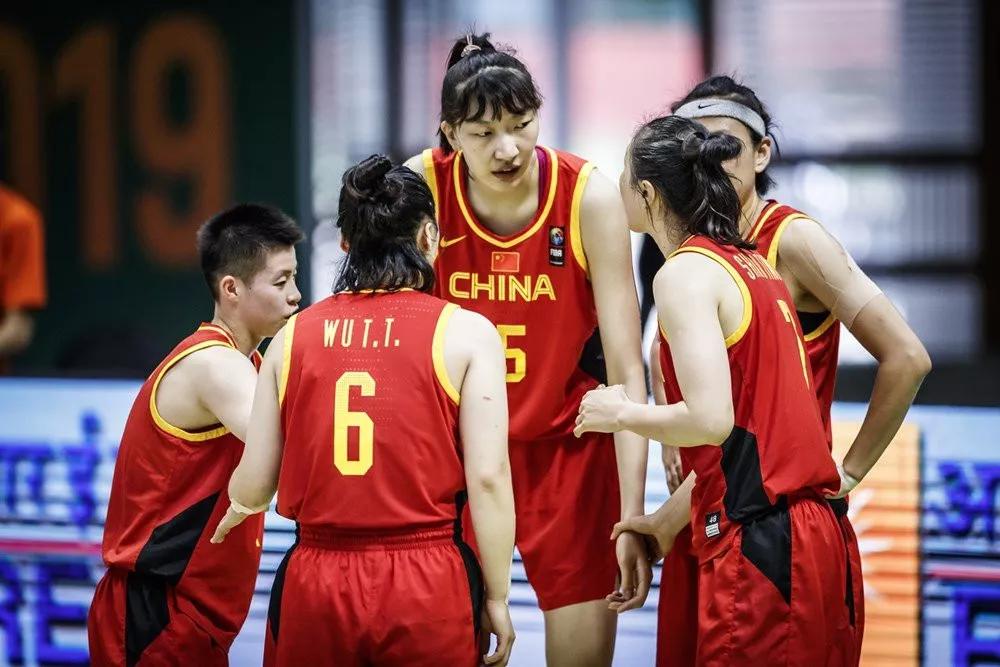 爱游戏在线-中国队绝杀丹麦队，辛杜点燃赛场