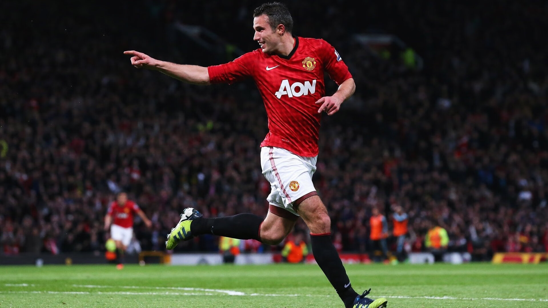 西班牙险胜巴萨的启示，维尼修斯火热状态映衬新时代足坛权力更迭